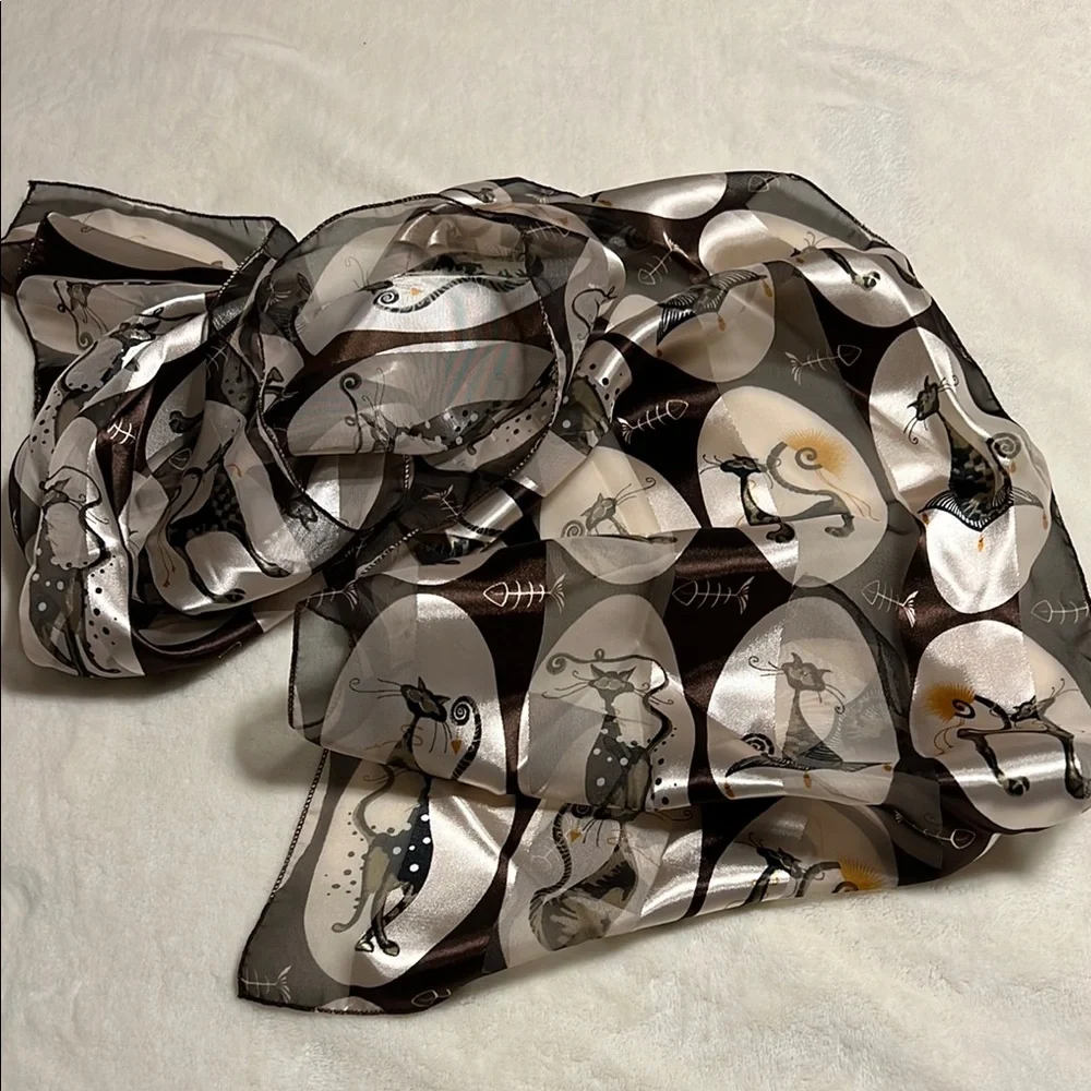 Black and Cream Cats Accents Scarf